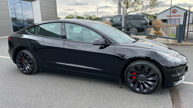 Tesla Model 3 Performance AWD 4dr [Performance Upgrade] Auto Electric Saloon